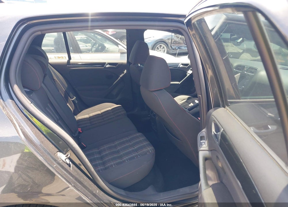 2012 VOLKSWAGEN GTI VIN: WVWGD7AJ3CW103062