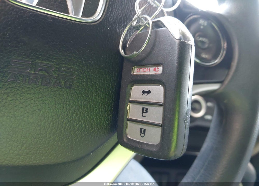 2014 HONDA CIVIC VIN: 19XFB2F87EE077833
