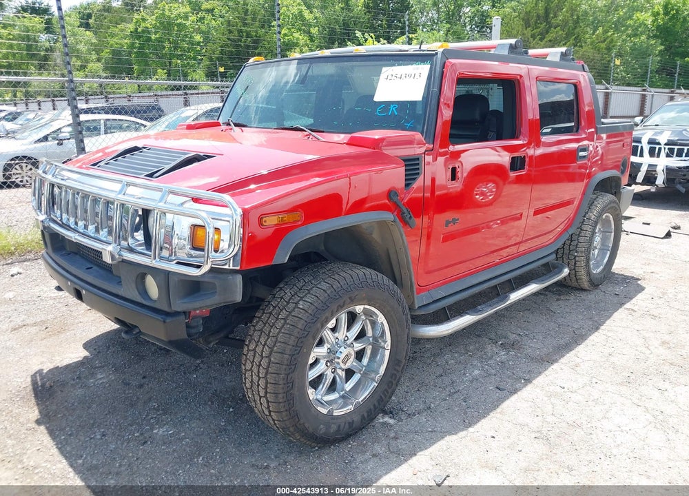 2005 HUMMER H2 SUT VIN: 5GRGN22U05H119668