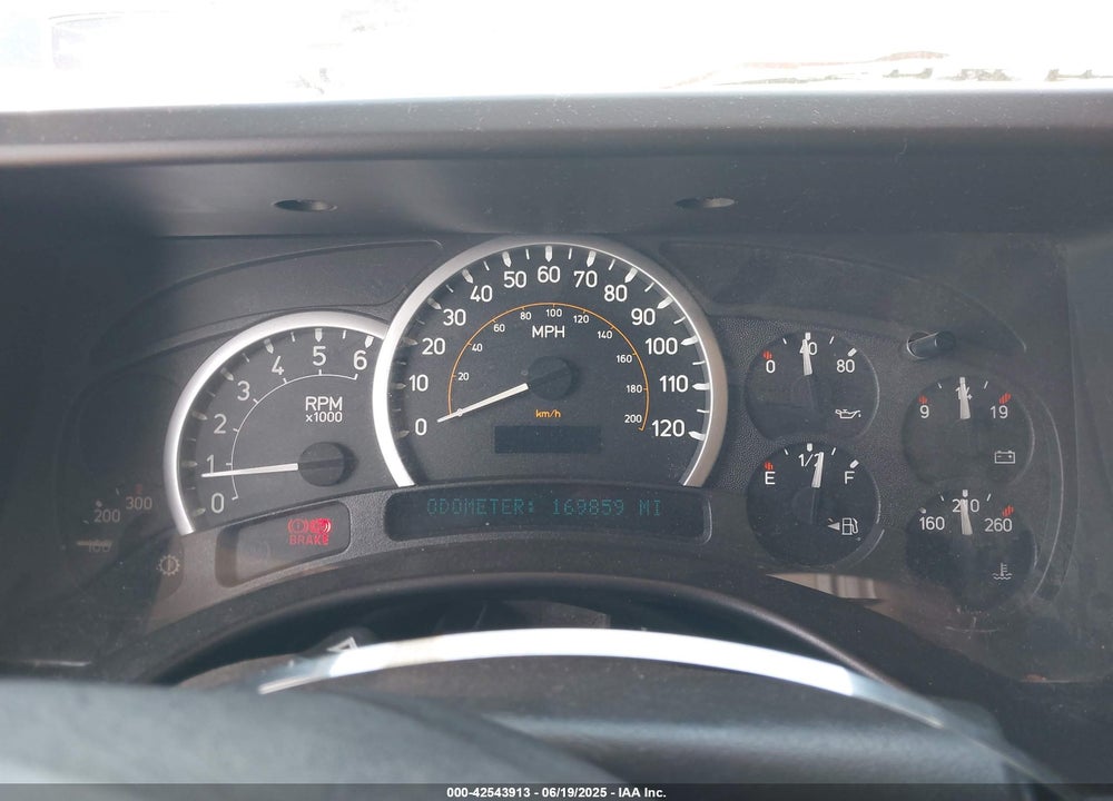 2005 HUMMER H2 SUT VIN: 5GRGN22U05H119668