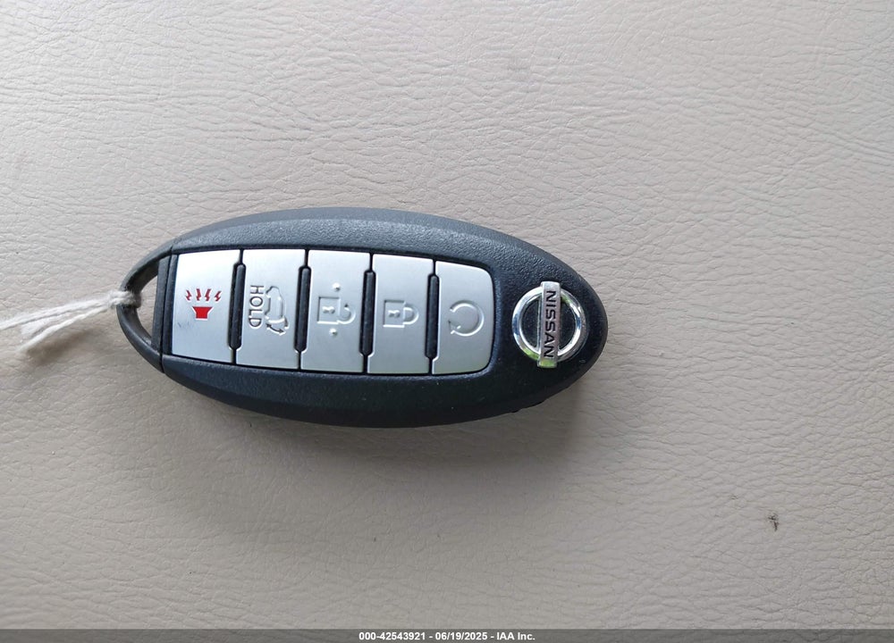 2014 NISSAN PATHFINDER VIN: 5N1AR2MN7EC681321