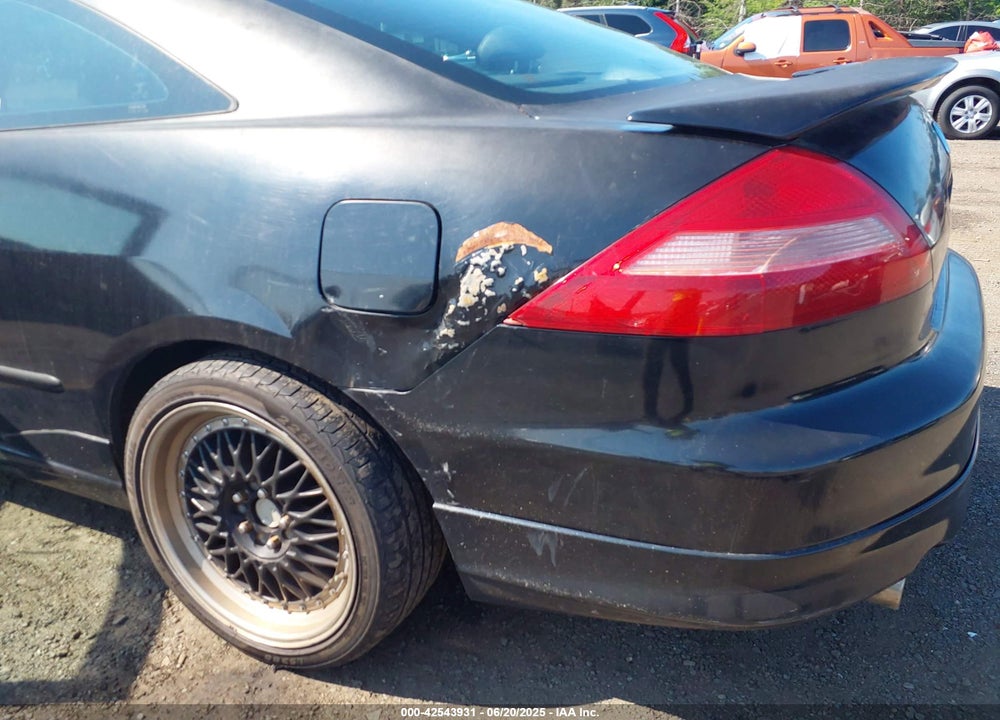2004 HONDA ACCORD 3.0 EX VIN: 1HGCM826X4A004236