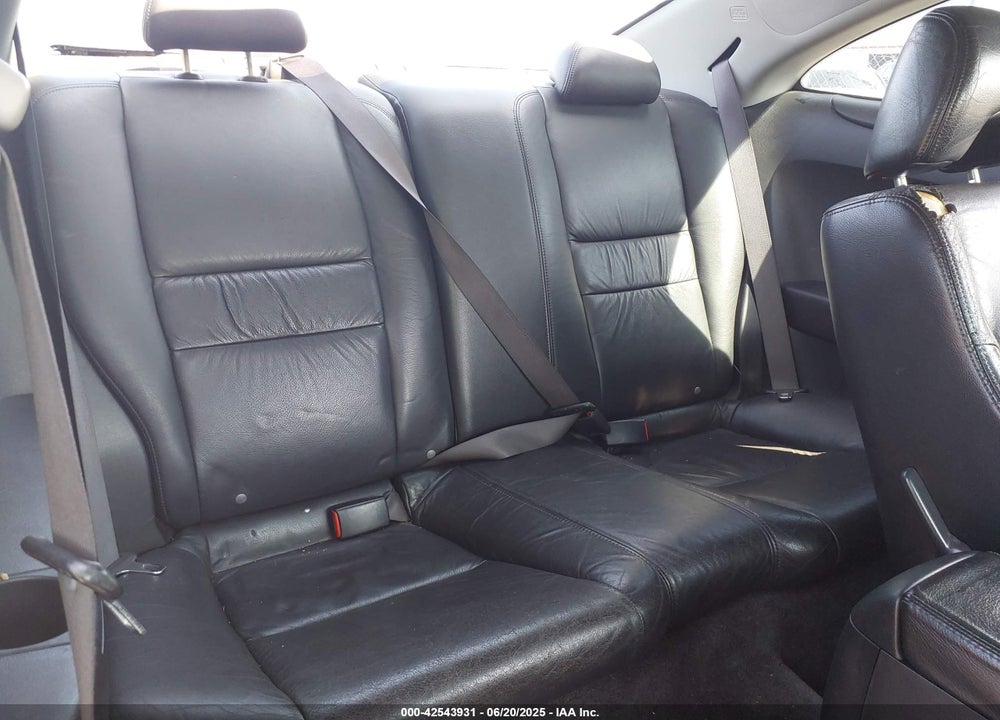 2004 HONDA ACCORD 3.0 EX VIN: 1HGCM826X4A004236