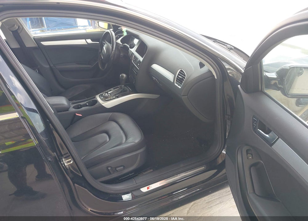 2012 AUDI A4 VIN: WAUFFAFLXCN017411