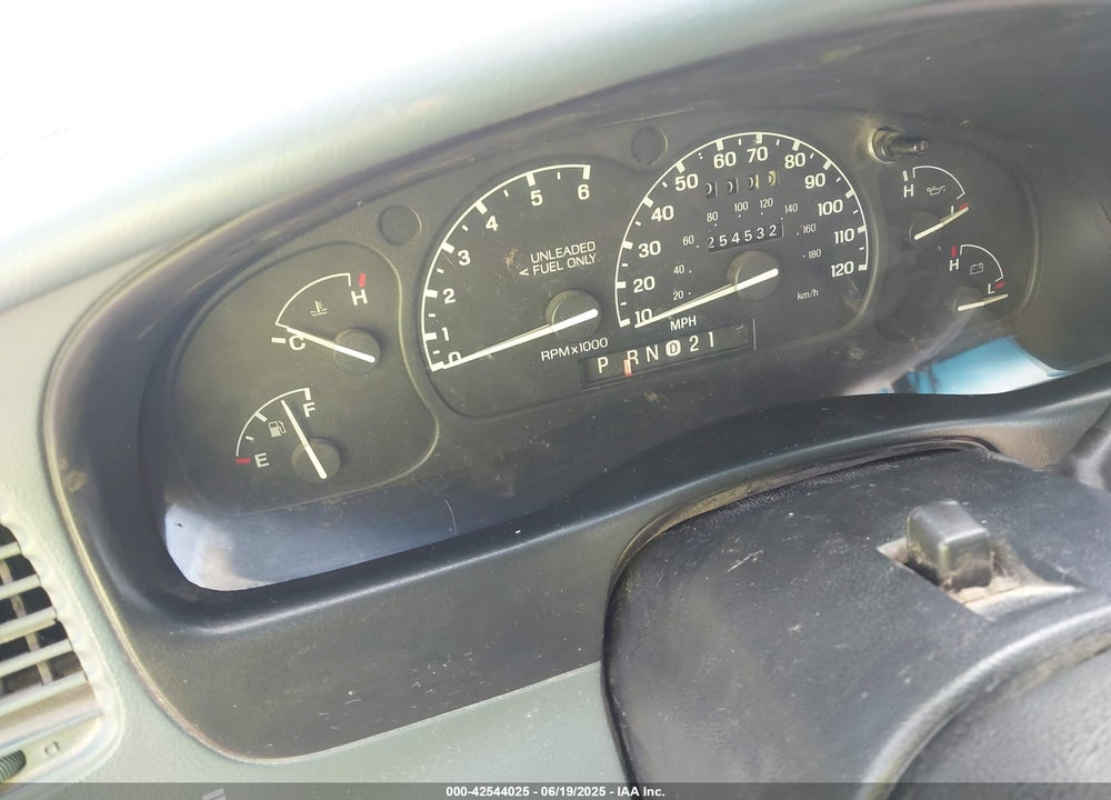 1996 FORD EXPLORER VIN: 1FMDU32X4TZA63759