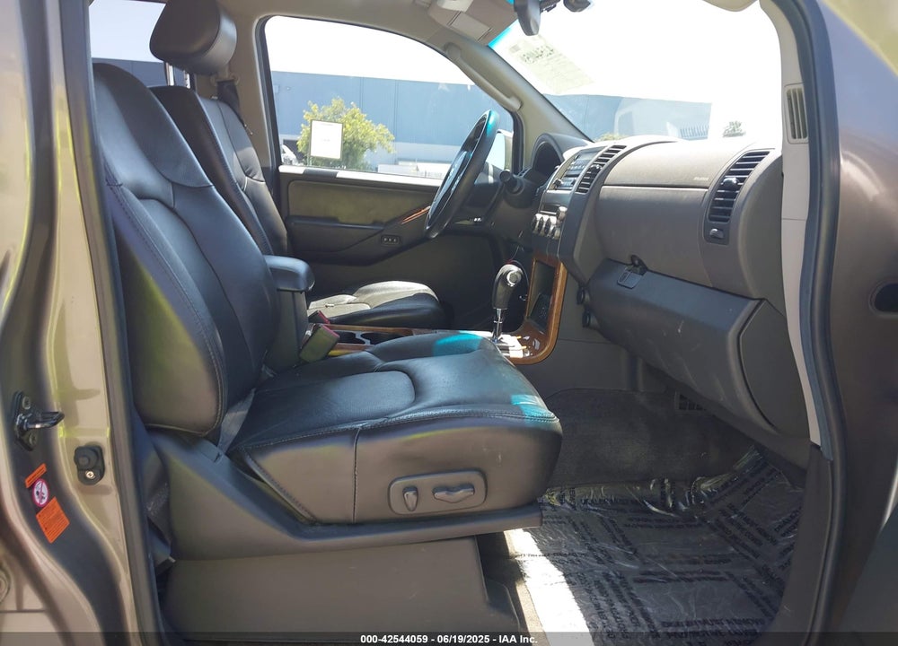 2005 NISSAN PATHFINDER VIN: 5N1AR18U75C754666
