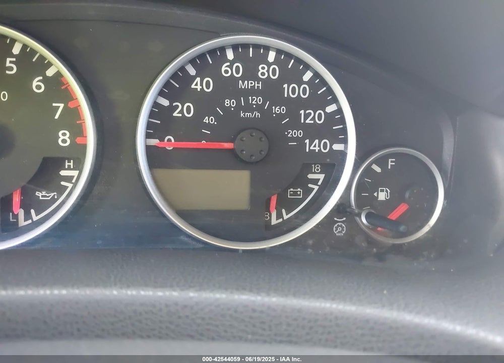 2005 NISSAN PATHFINDER VIN: 5N1AR18U75C754666