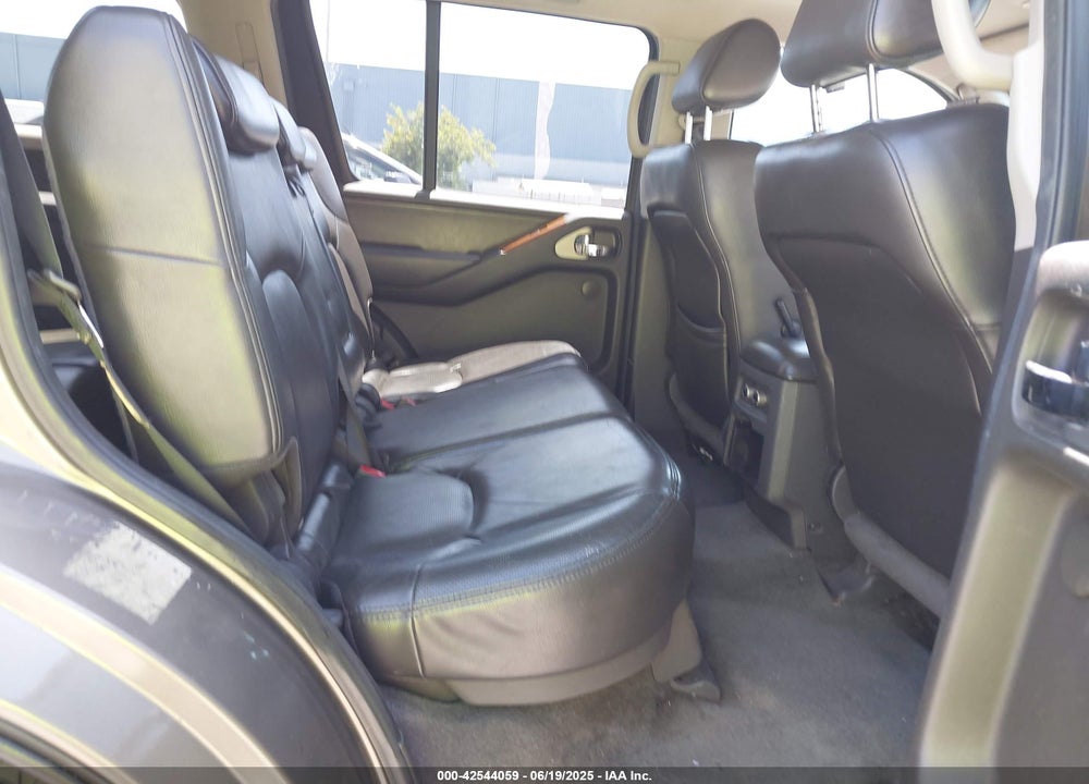 2005 NISSAN PATHFINDER VIN: 5N1AR18U75C754666