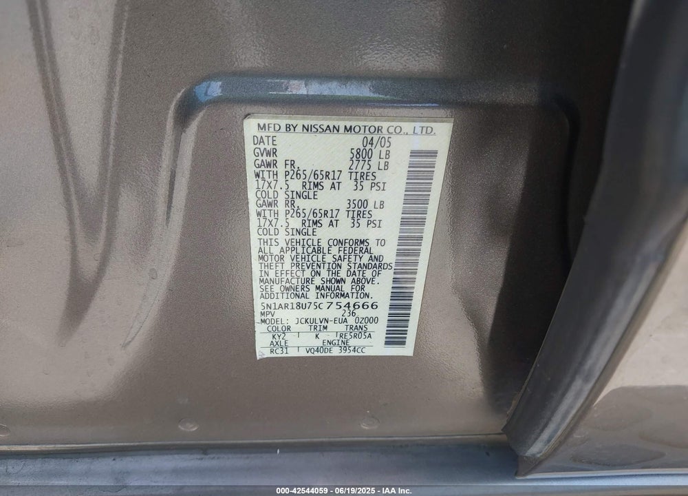 2005 NISSAN PATHFINDER VIN: 5N1AR18U75C754666
