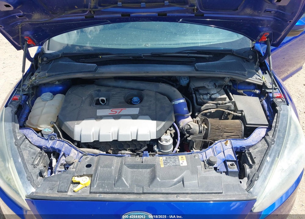 2015 FORD FOCUS VIN: 1FADP3L97FL293983