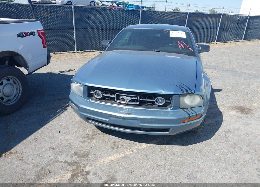 2007 FORD MUSTANG V6 DELUXE/V6 PREMIUM VIN: 1ZVFT80N775363725