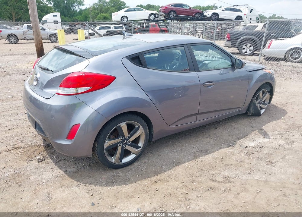 2016 HYUNDAI VELOSTER BASE (M6) VIN: KMHTC6AD4GU303242