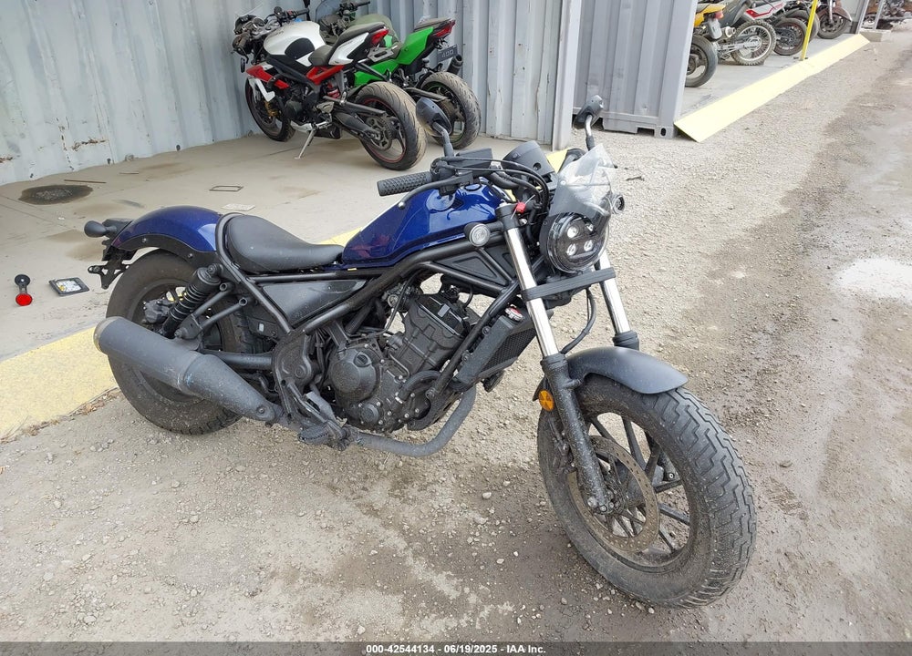 2022 HONDA CMX300 A VIN: MLHNC5350N5500751