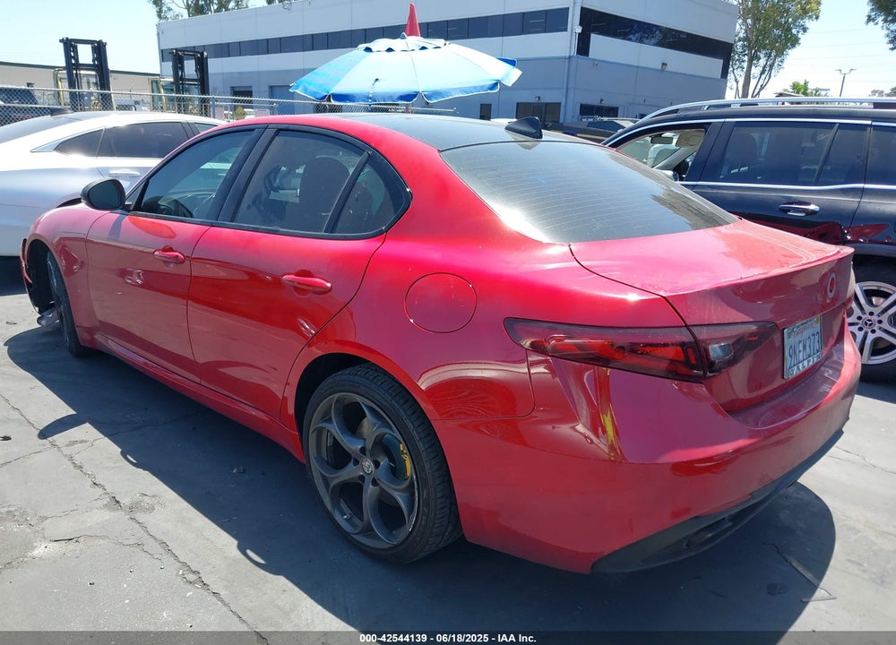 2020 ALFA ROMEO GIULIA TI SPORT RWD VIN: ZARFAMBN1L7631770