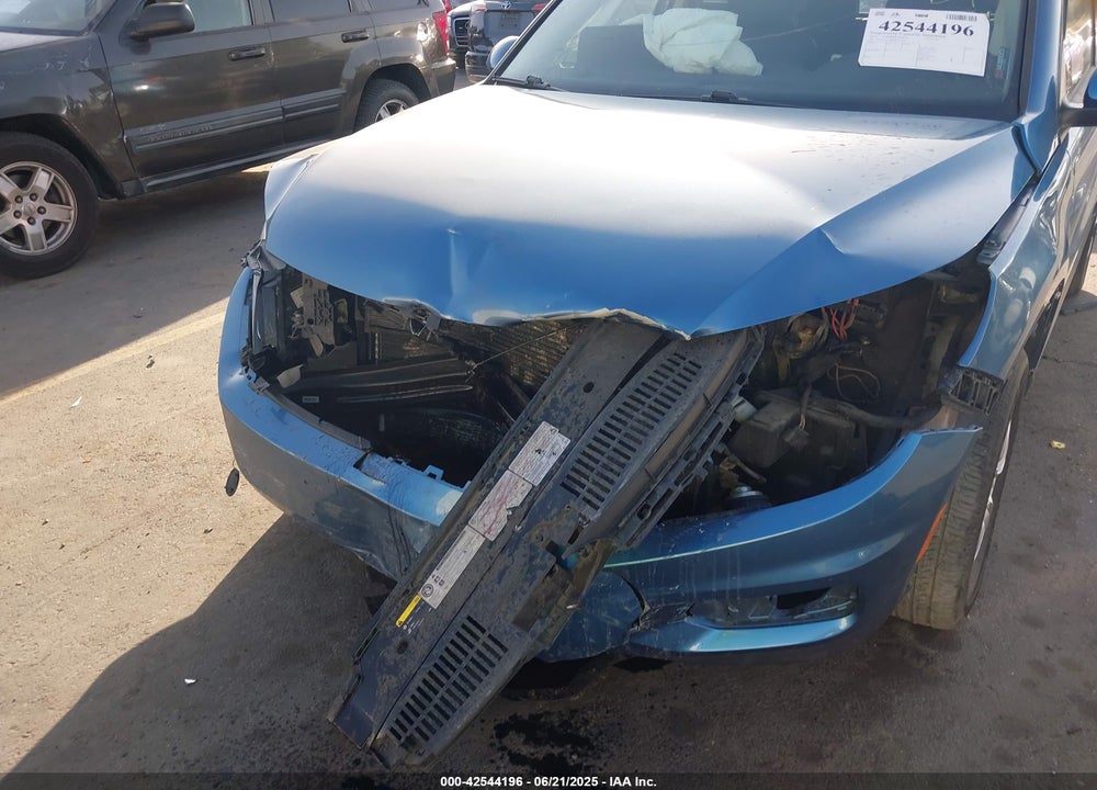 2017 VOLKSWAGEN TIGUAN 2.0T S VIN: WVGAV7AX9HW511091