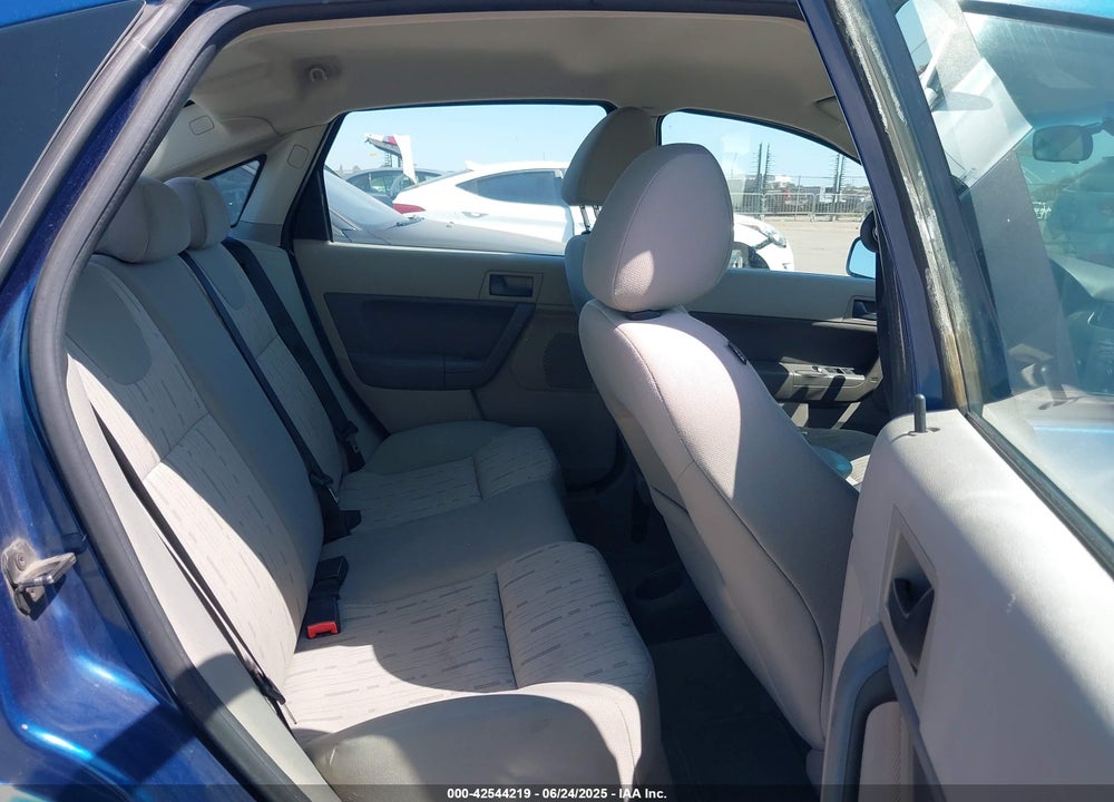 2009 FORD FOCUS VIN: 1FAHP35NX9W267795