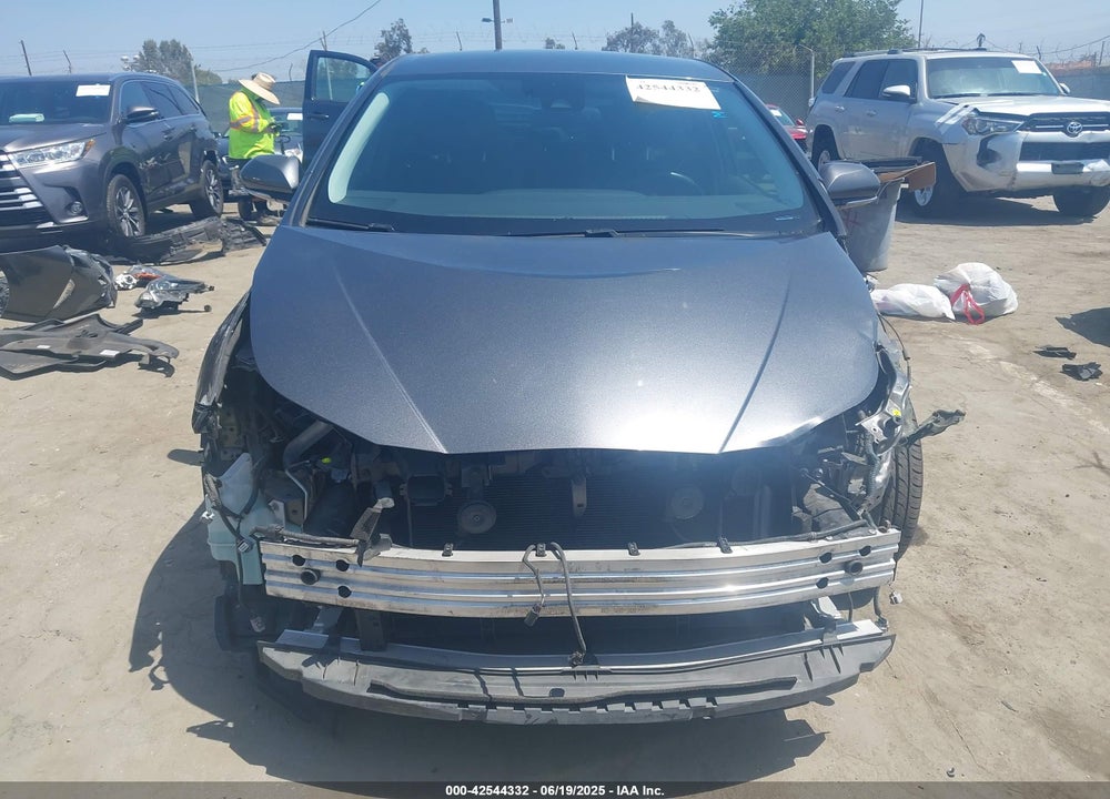 2017 TOYOTA PRIUS VIN: JTDKARFU6H3046916