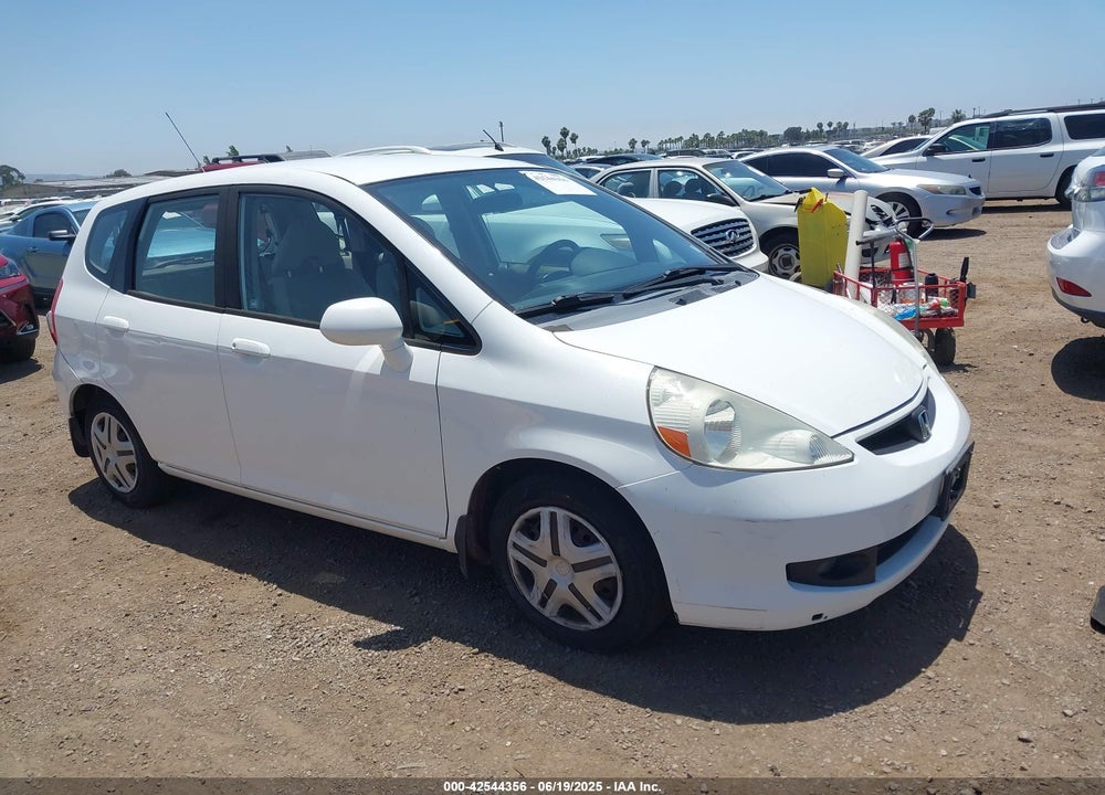 2007 HONDA FIT VIN: JHMGD384X7S044418