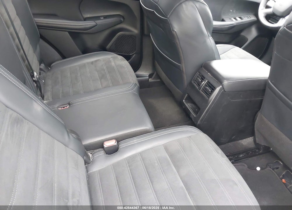 2024 MITSUBISHI OUTLANDER VIN: JA4J3VA81RZ030124