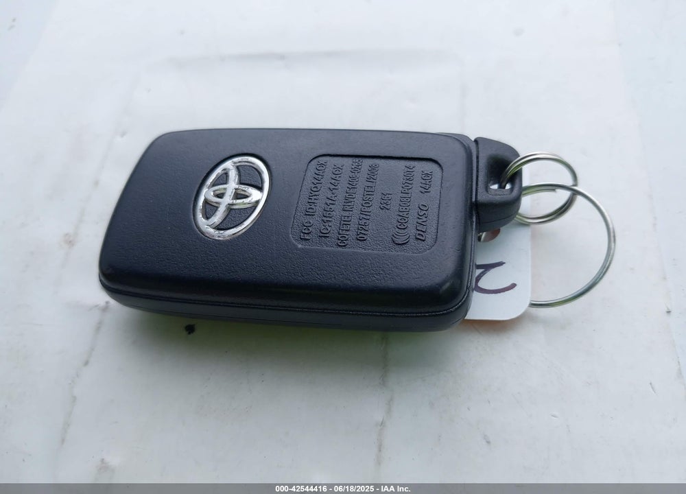 2012 TOYOTA PRIUS TWO VIN: JTDKN3DU3C5501285