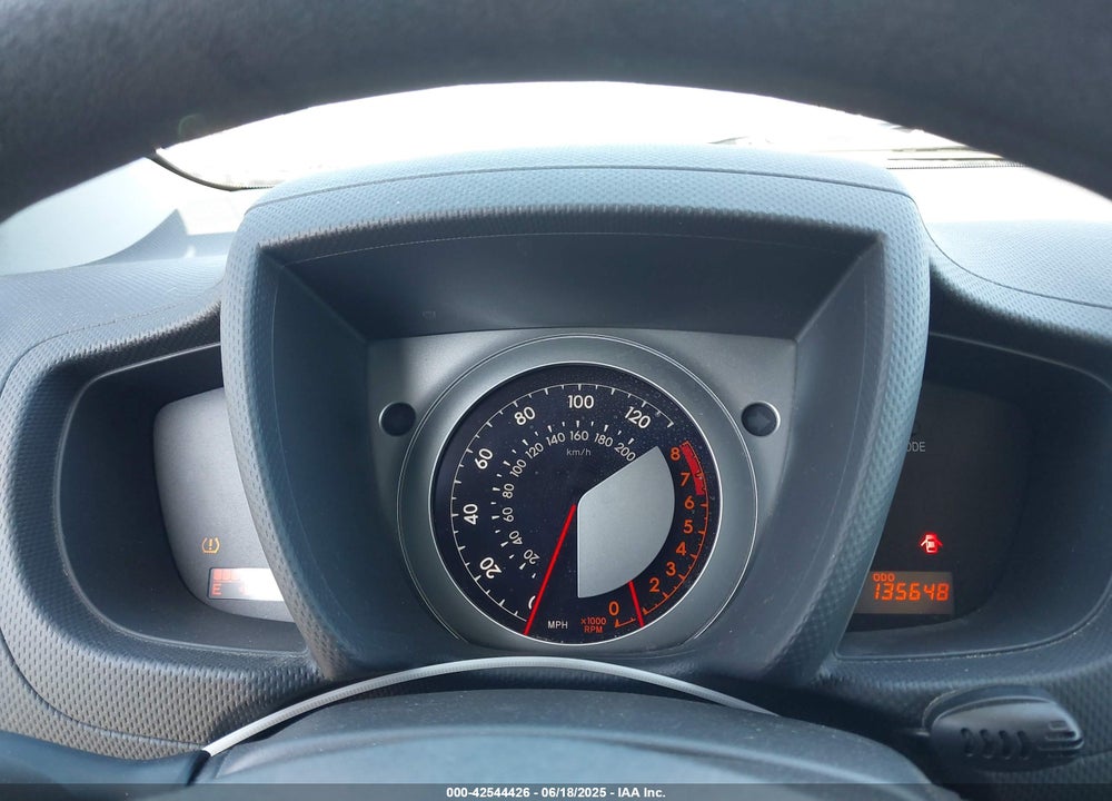 2009 SCION XD VIN: JTKKU104X9J044237