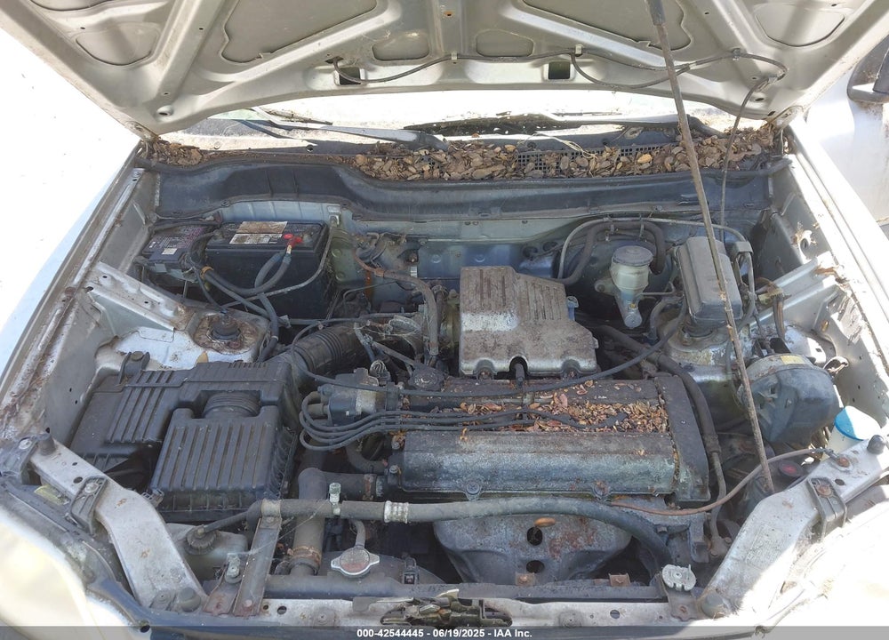 1999 HONDA CR-V LX VIN: JHLRD1842XC011439