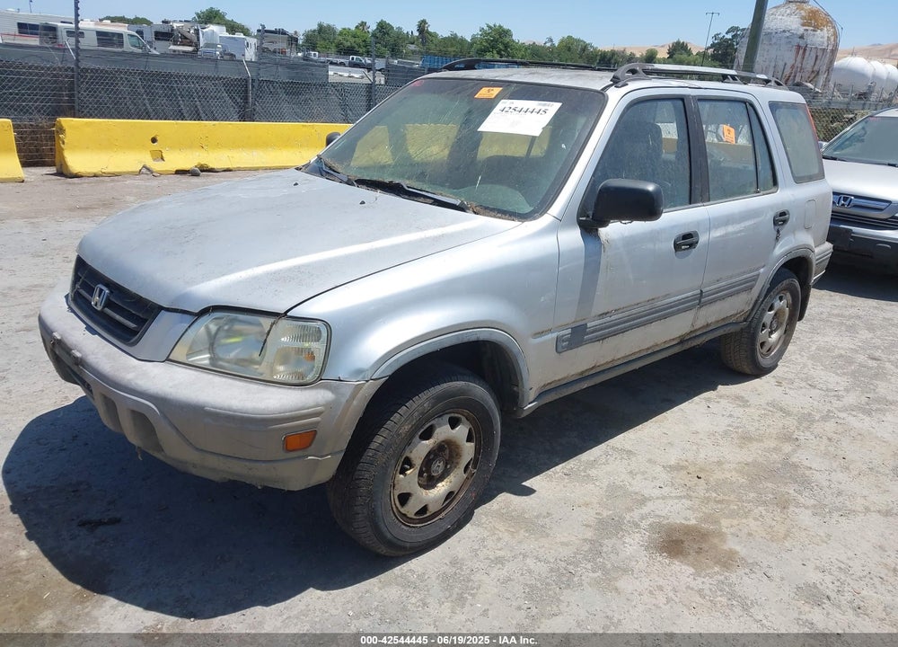 1999 HONDA CR-V LX VIN: JHLRD1842XC011439