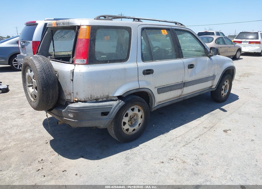 1999 HONDA CR-V LX VIN: JHLRD1842XC011439