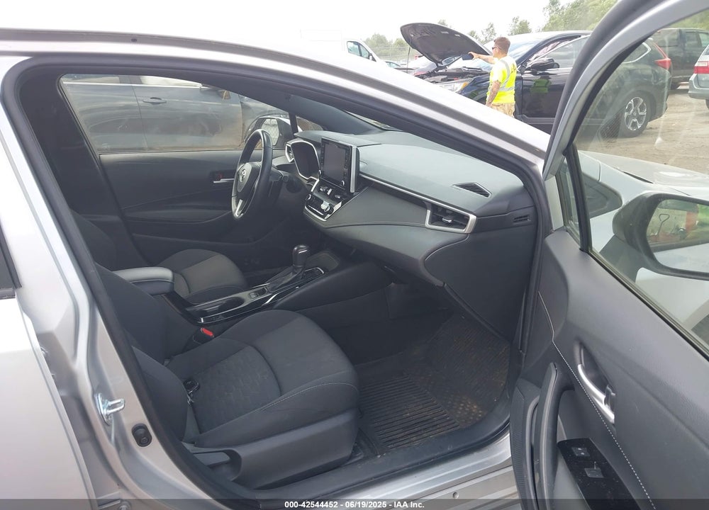 2022 TOYOTA COROLLA SE VIN: JTND4MBE6N3179023