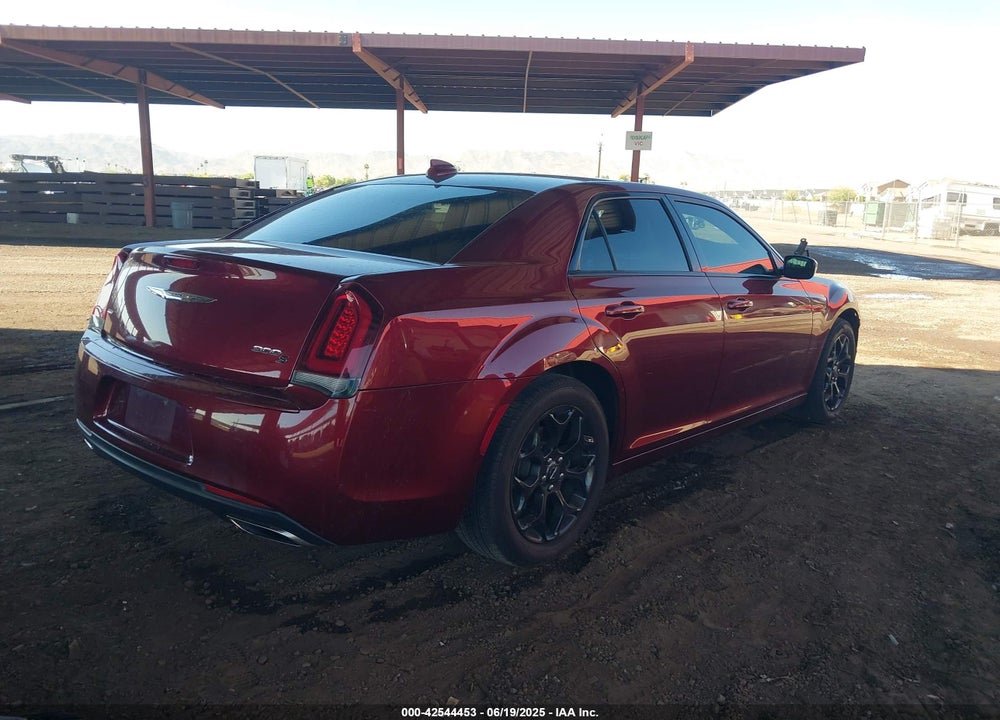 2020 CHRYSLER 300 VIN: 2C3CCAGG3LH131585
