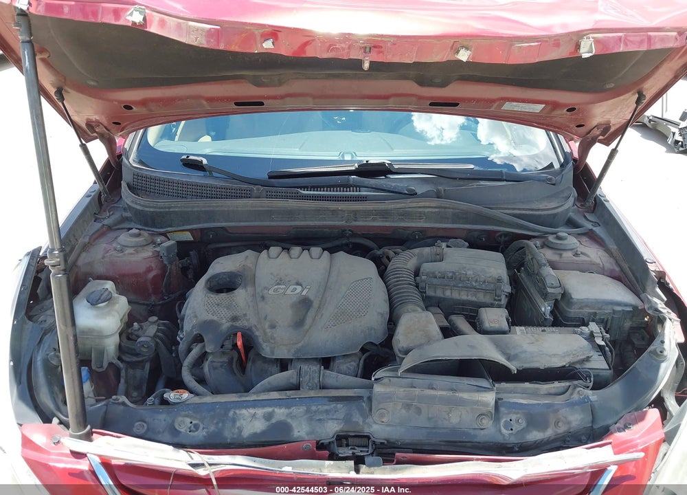 2013 HYUNDAI SONATA VIN: 5NPEB4AC1DH629470