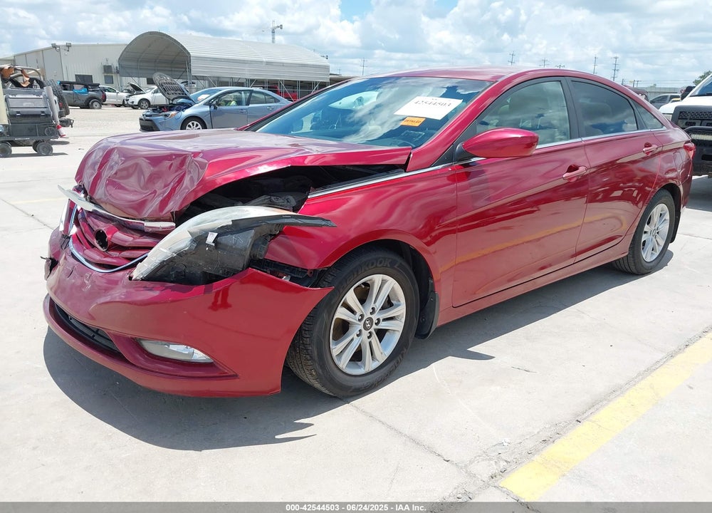 2013 HYUNDAI SONATA VIN: 5NPEB4AC1DH629470
