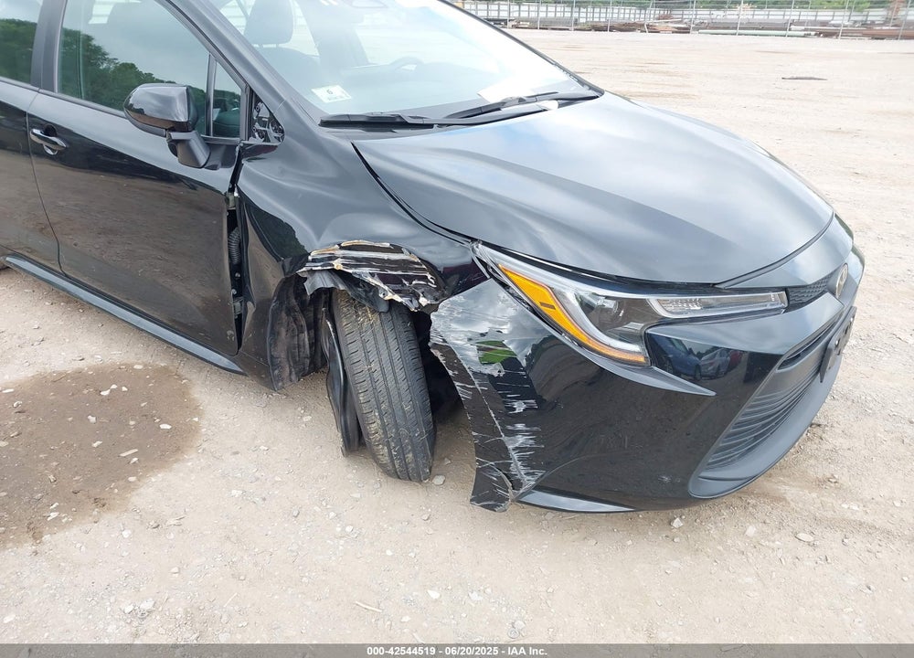 2024 TOYOTA COROLLA LE VIN: 5YFB4MDE2RP174844