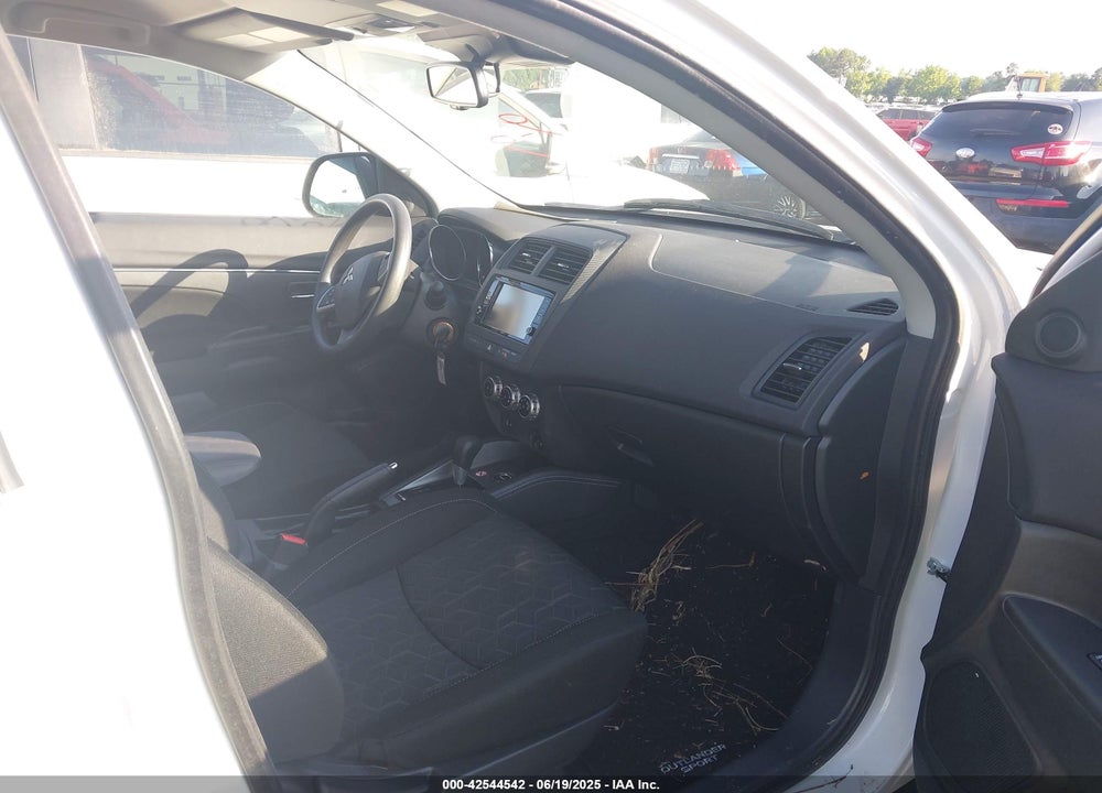 2024 MITSUBISHI OUTLANDER SPORT VIN: JA4ARUAU0RU025872