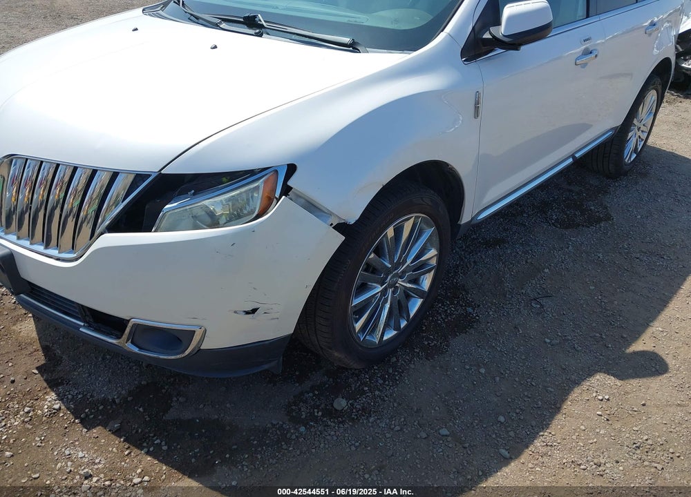2011 LINCOLN MKX VIN: 2LMDJ6JK8BBJ29011