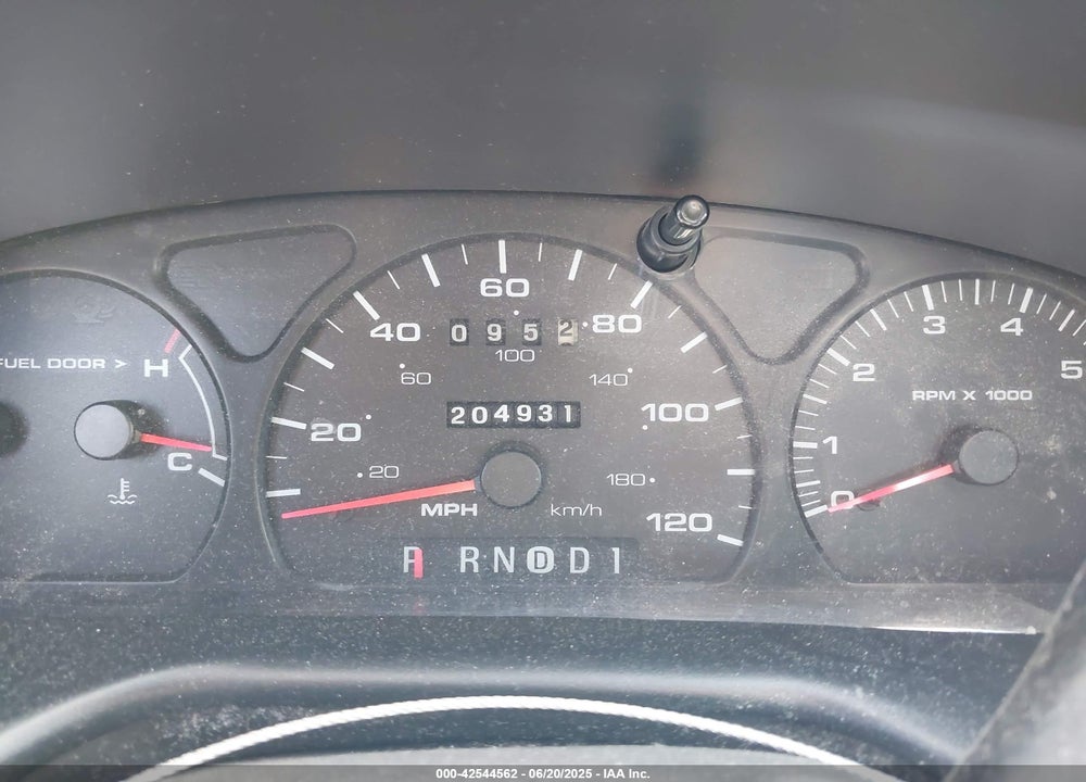 2003 FORD TAURUS VIN: 1FAFP55UX3A212214