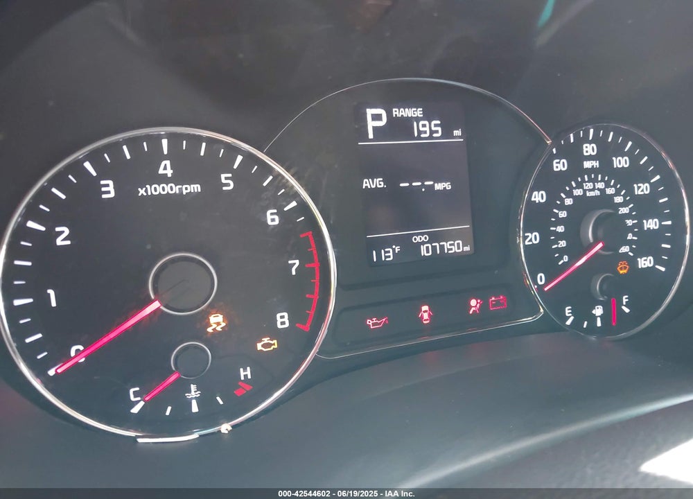 2017 KIA FORTE VIN: KNAFK5A84H5705577