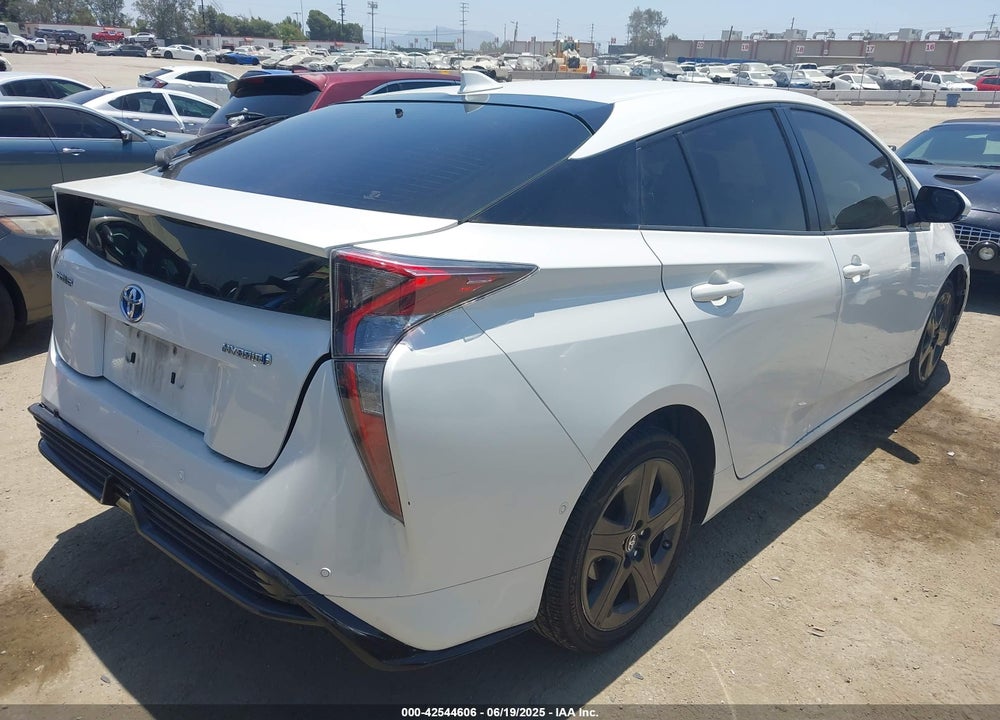 2017 TOYOTA PRIUS VIN: JTDKARFU1H3050811