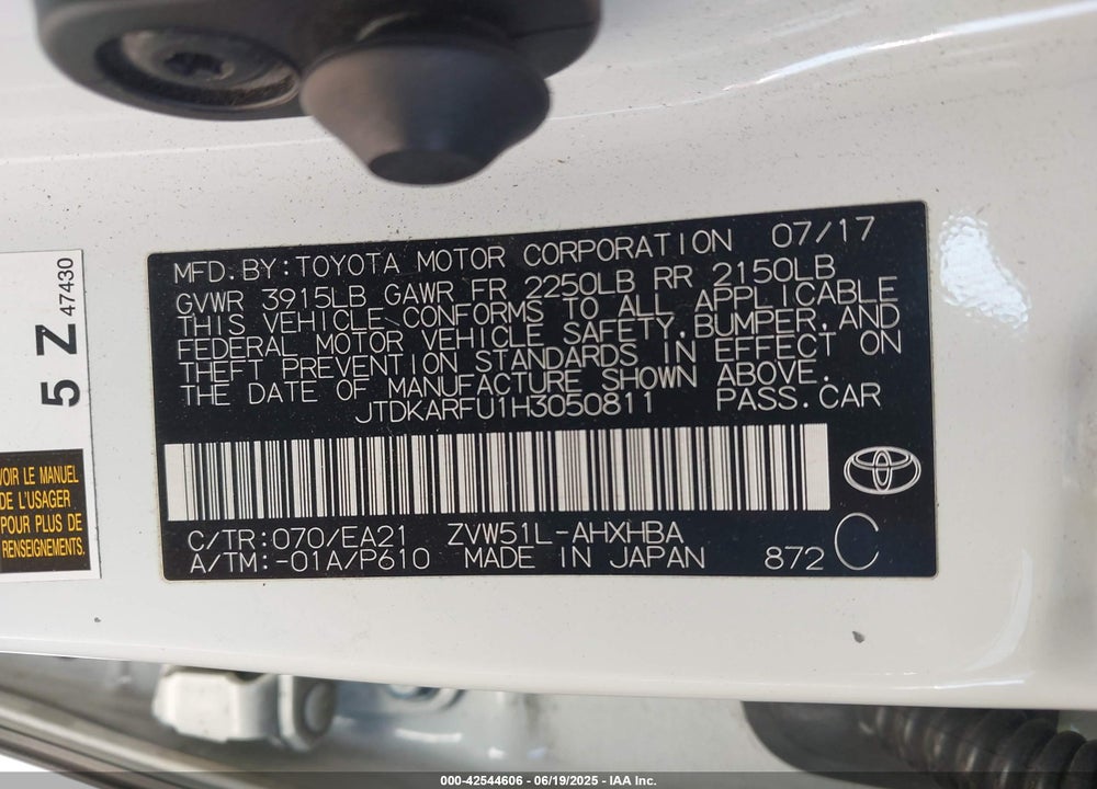 2017 TOYOTA PRIUS VIN: JTDKARFU1H3050811