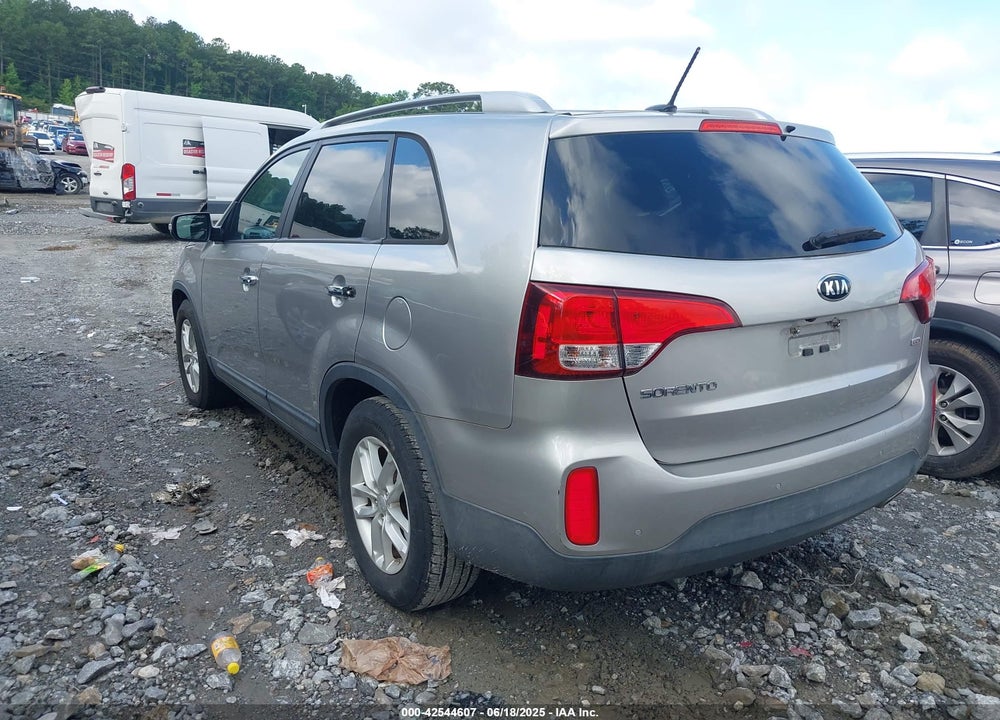 2014 KIA SORENTO VIN: 5XYKT3A6XEG531826