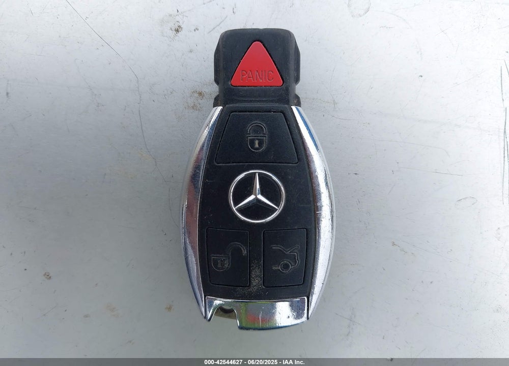2009 MERCEDES-BENZ C 300 VIN: WDDGF54X29R067733