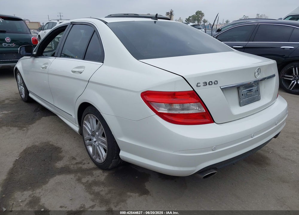 2009 MERCEDES-BENZ C 300 VIN: WDDGF54X29R067733