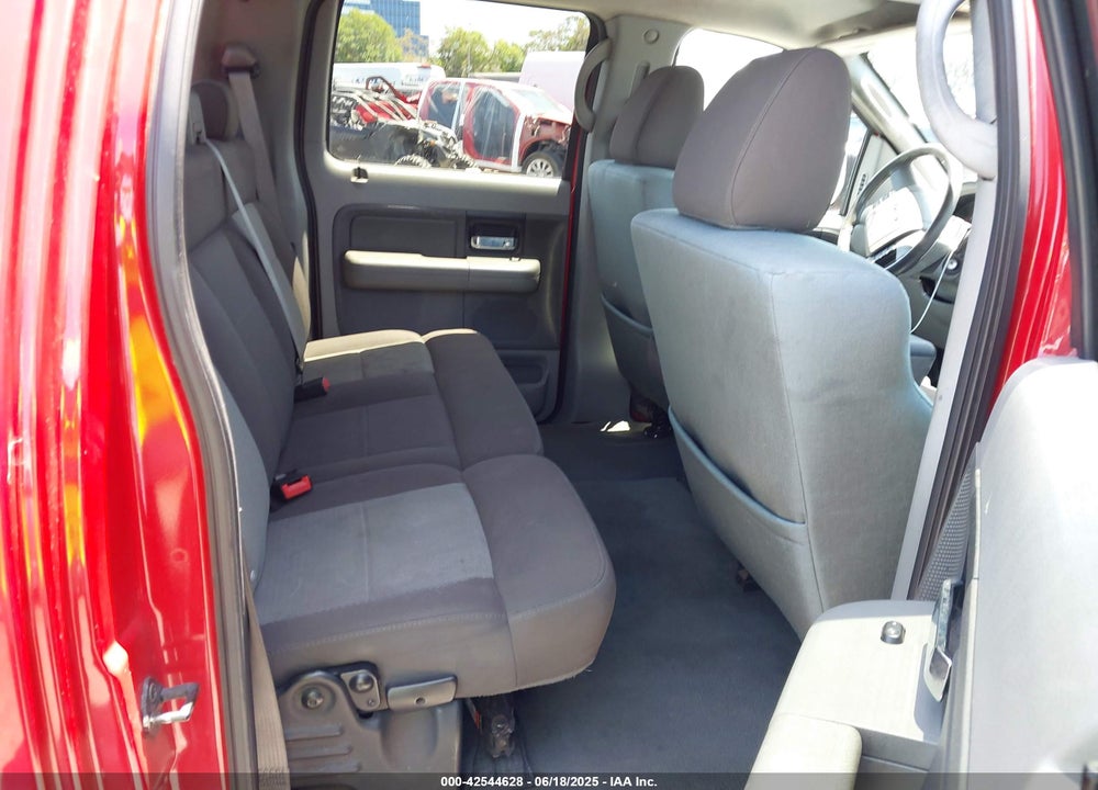 2006 FORD F-150 LARIAT/XLT VIN: 1FTPW12546FA98385