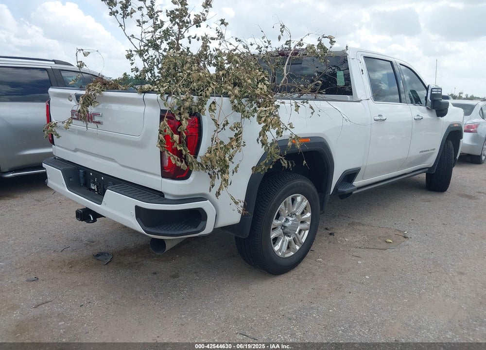 2023 GMC SIERRA 2500HD 4WD  STANDARD BED DENALI VIN: 1GT49REY7PF258470