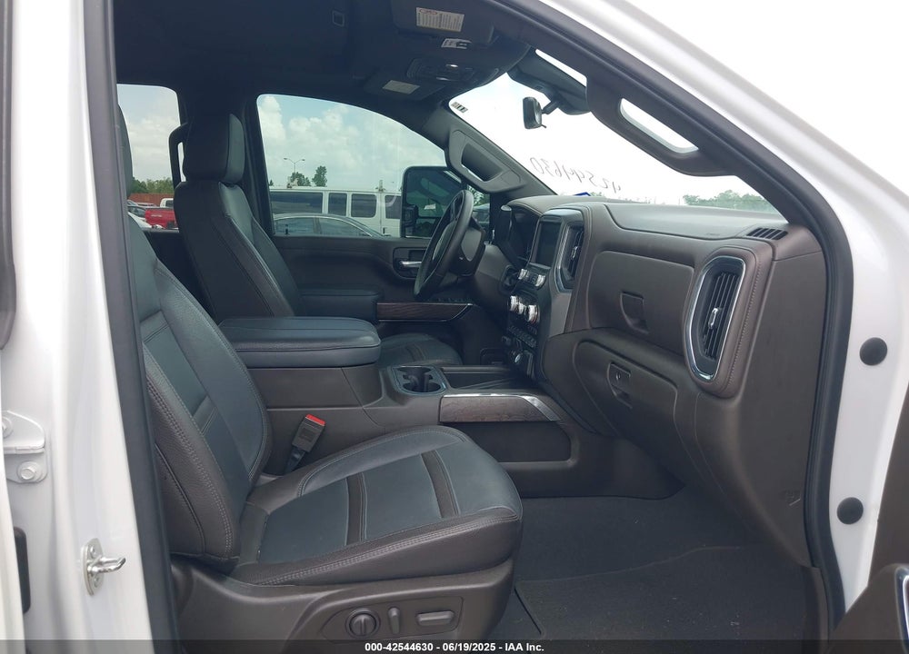 2023 GMC SIERRA 2500HD 4WD  STANDARD BED DENALI VIN: 1GT49REY7PF258470