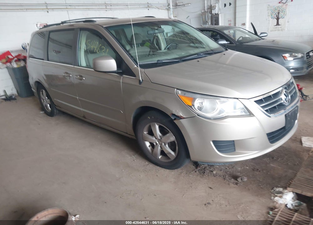 2009 VOLKSWAGEN ROUTAN SE VIN: 2V8HW34189R500405