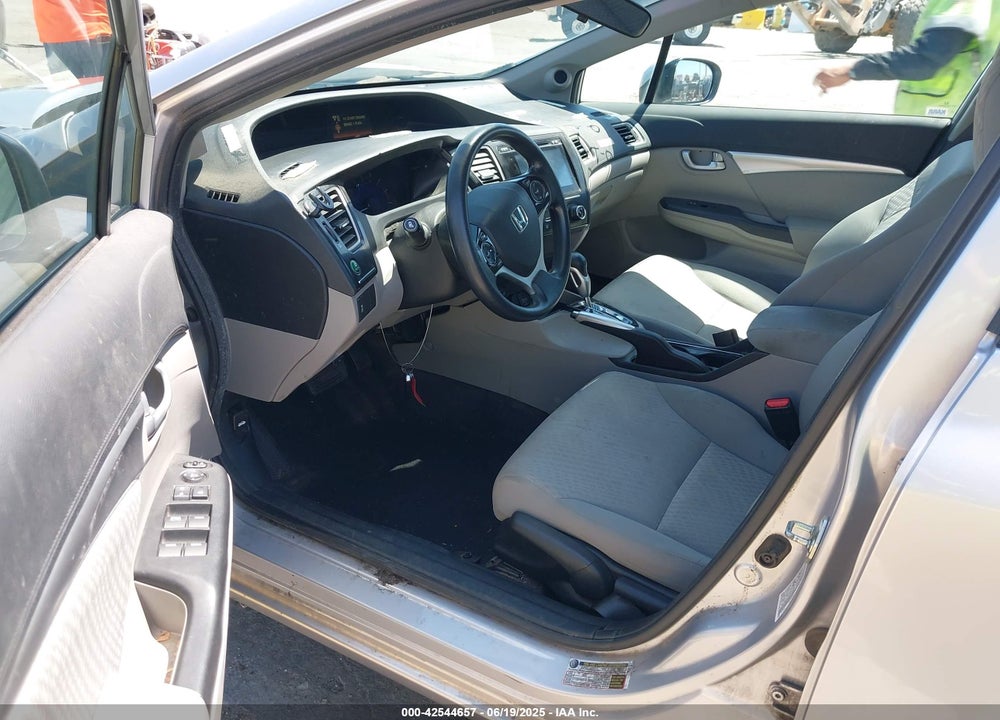 2015 HONDA CIVIC VIN: 19XFB2F87FE211127
