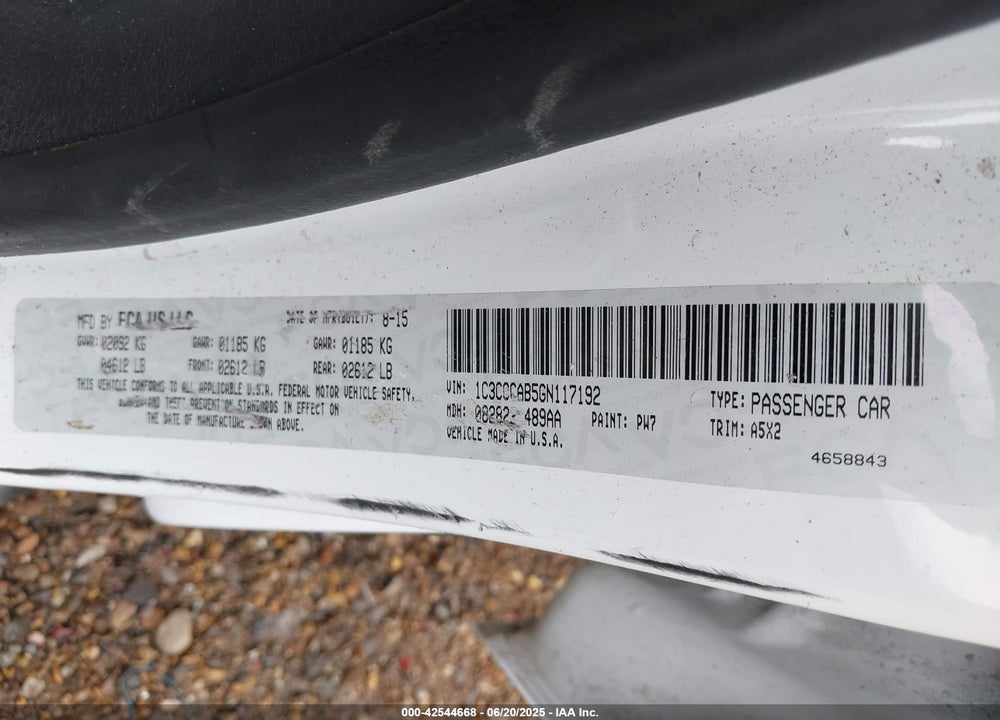 2016 CHRYSLER 200 LIMITED VIN: 1C3CCCAB5GN117192