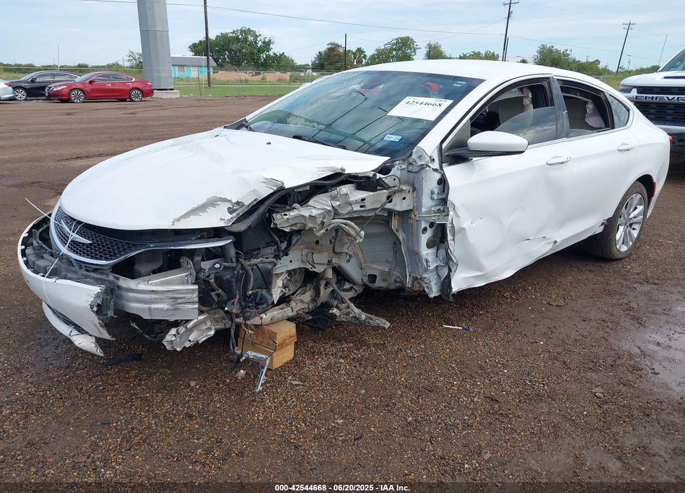 2016 CHRYSLER 200 LIMITED VIN: 1C3CCCAB5GN117192