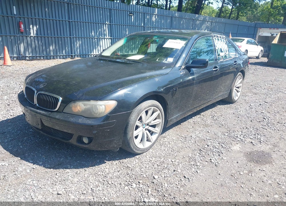 2007 BMW 750I VIN: WBAHL83557DT08894